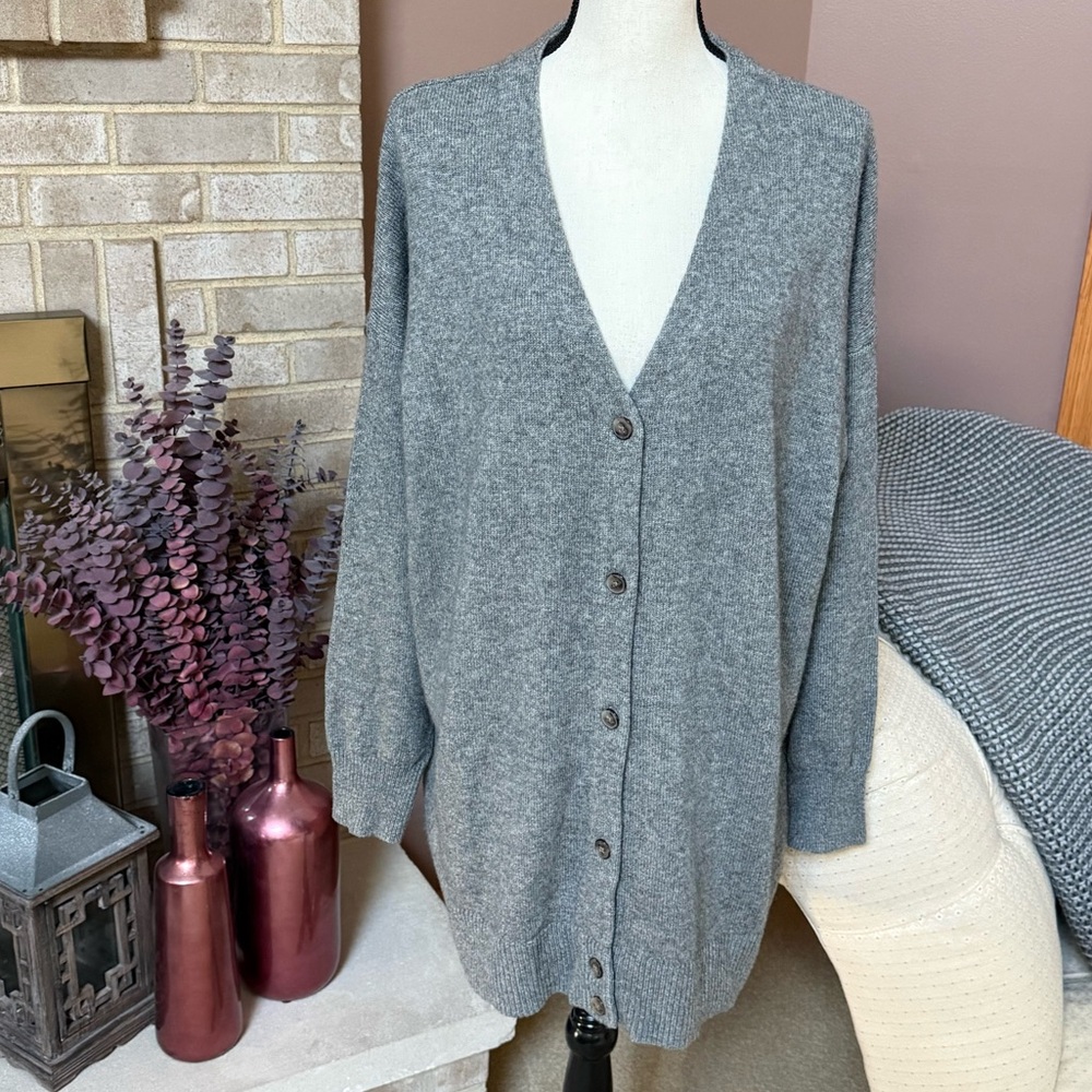 MADEWELL V-Neck Cardigan Sweater Merino Wool Blend  - Gray - Picture 3 of 10